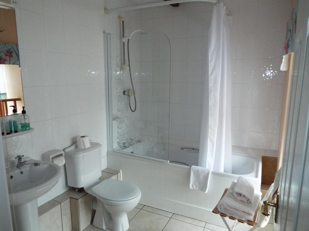 Roade House Hotel นอร์ทแธมป์ตัน ภายนอก รูปภาพ